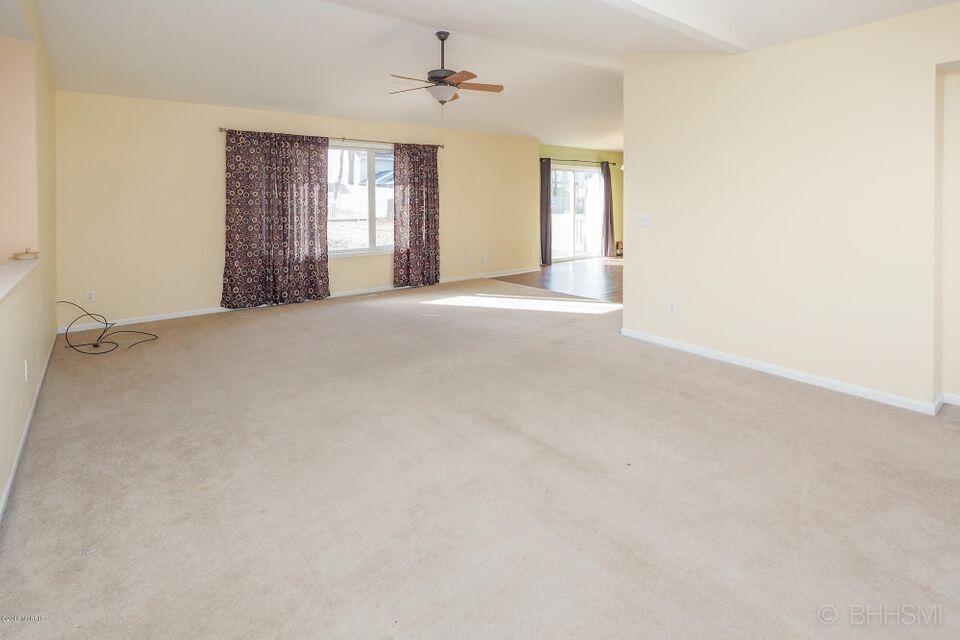 Portage, Michigan 49024, United States, 4 Bedrooms Bedrooms, ,3 BathroomsBathrooms,Residential,Active,224268