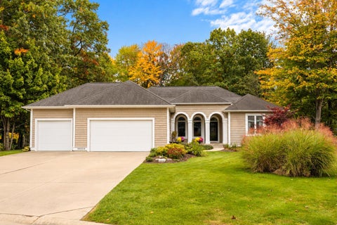 Photo for 18008 Woodland Trail