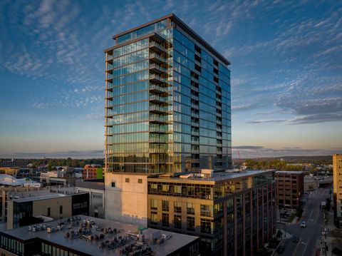 144 Oakes Street SW Grand Rapids MI 49503