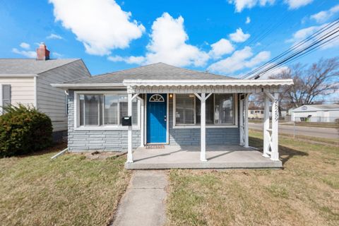 MLS: 25012872