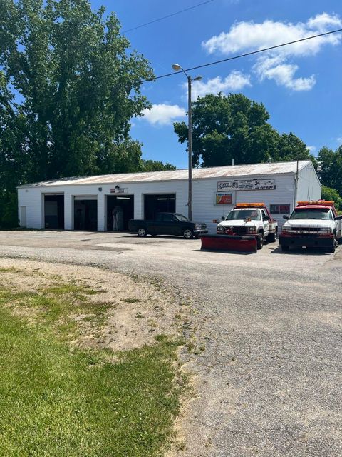 233 N M 140 Watervliet MI 49098