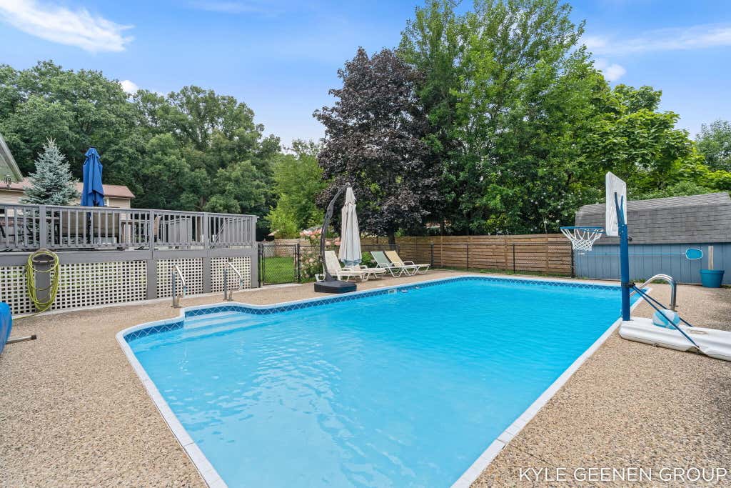 Photo of 345 Woodland Avenue, Holland, MI 49424 (MLS # 26043272)