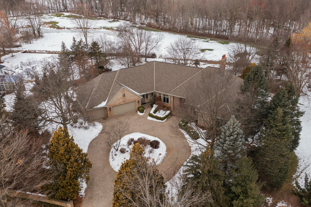 7507 Red Osier Drive SW