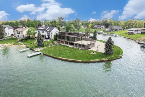 126 Robindale Court, Brooklyn, MI 49230 - MLS#: 25023085