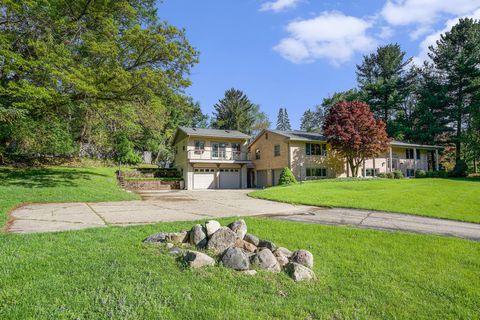 2693 Laurentide Drive Ann Arbor MI 48103