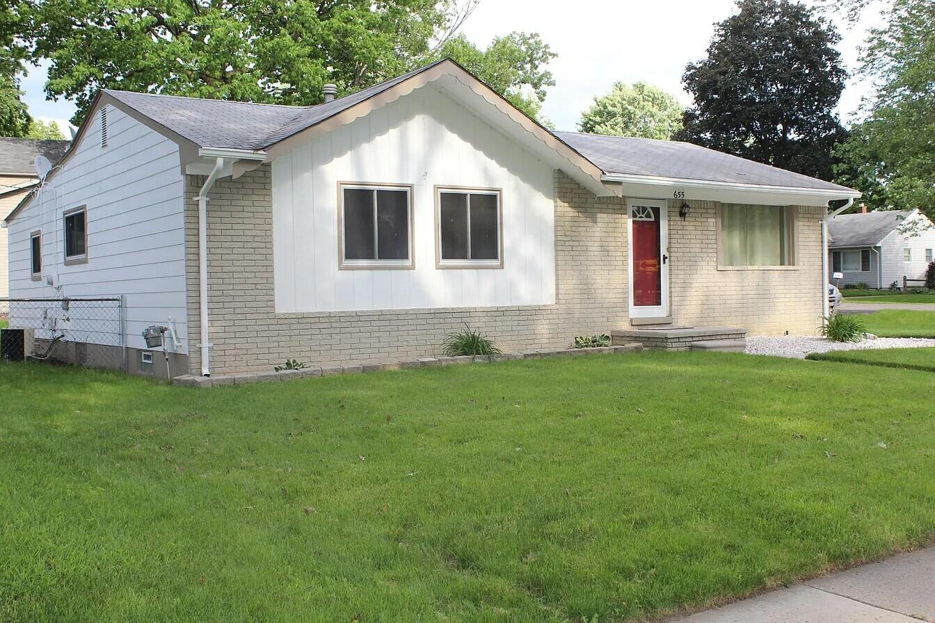 655 Robinwood Drive