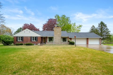 Photo of 10320 Douglas Avenue, Plainwell, MI 49080 (MLS # 26018976)