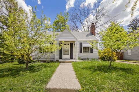 MLS: 25020523