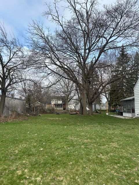 Photo of 421 Van Allen Street SE, Grand Rapids, MI 49548 (MLS # 26013158)