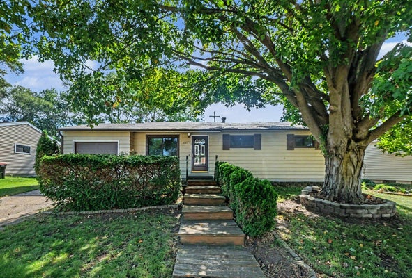 2182 DAYLOR DR NE, GRAND RAPIDS, MI 49525 - Image d664468942ef17e1586acf584c79221c/390909308