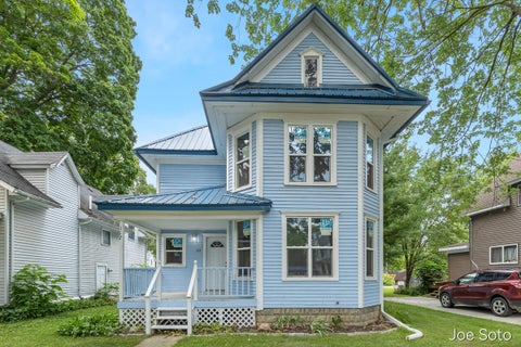Photo for 117 E Wright Avenue