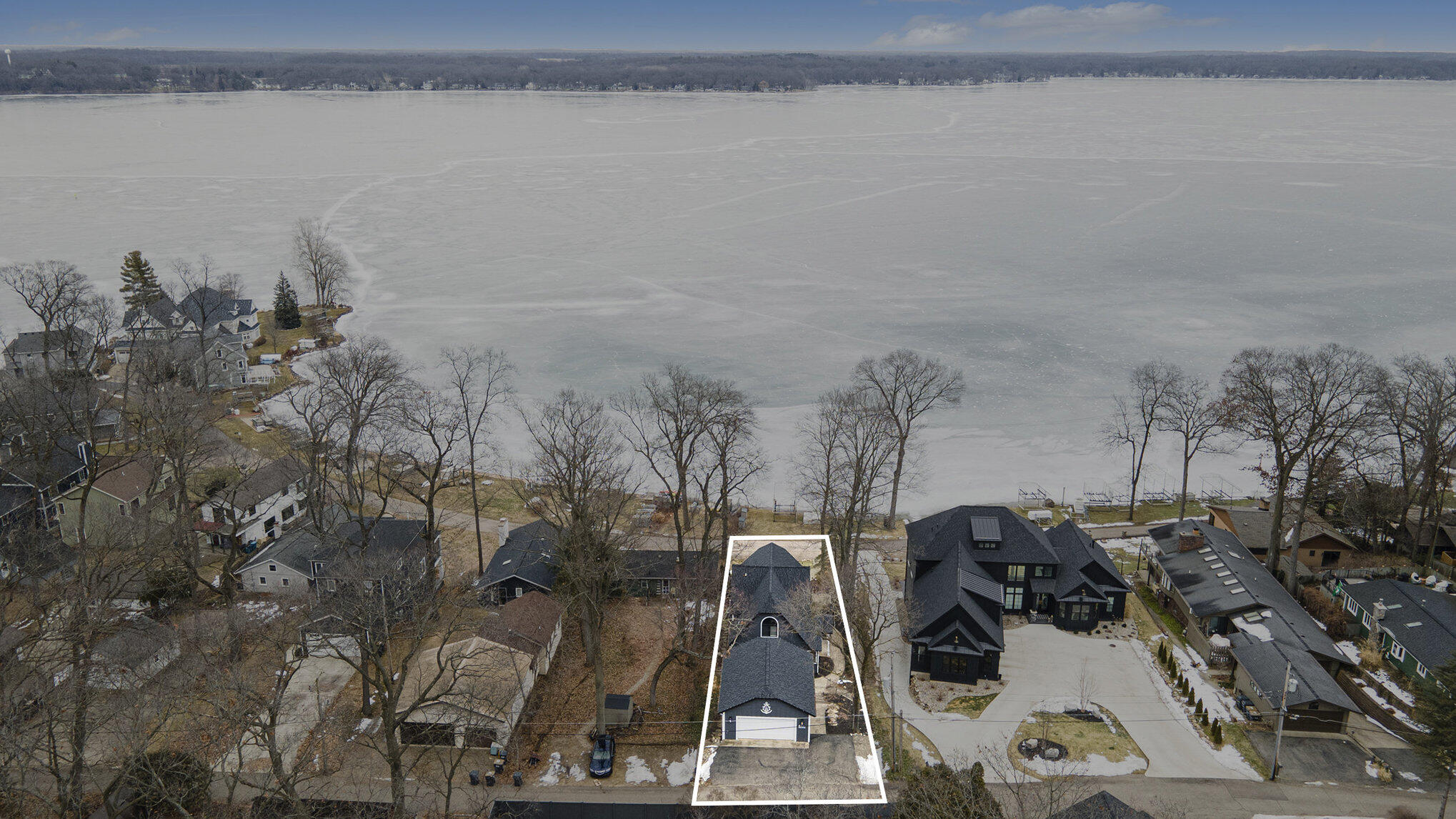 Richland, Michigan 49083, United States, 3 Bedrooms Bedrooms, ,2 BathroomsBathrooms,Residential,Active,91268