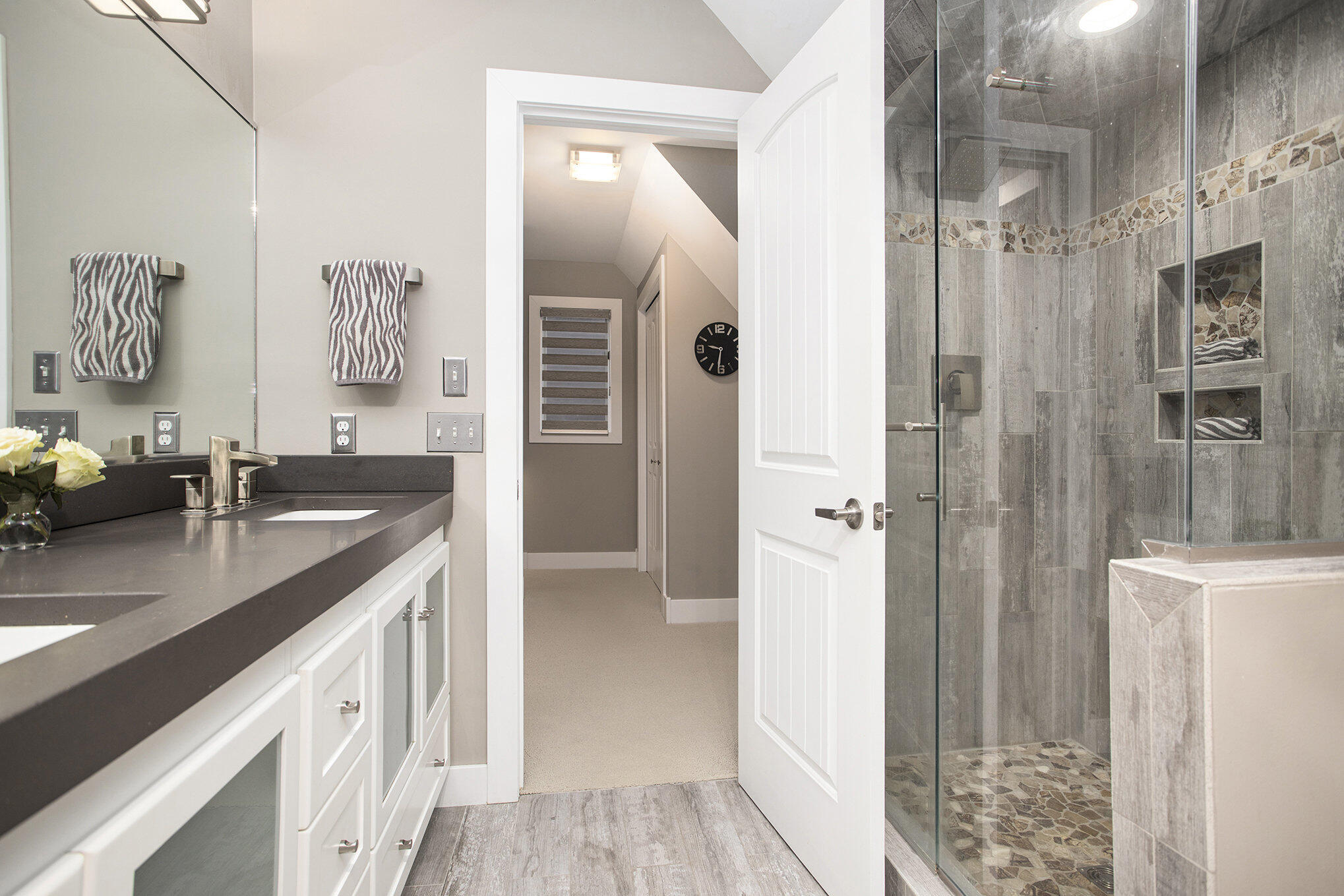 Richland, Michigan 49083, United States, 3 Bedrooms Bedrooms, ,2 BathroomsBathrooms,Residential,Active,91268