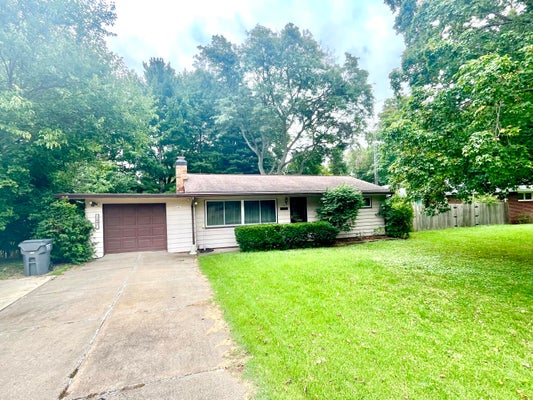 2047 KROLOW ST, BENTON HARBOR, MI 49022 - Image d6b3186cfda22014a8be0b89f7cf534d/2008508806