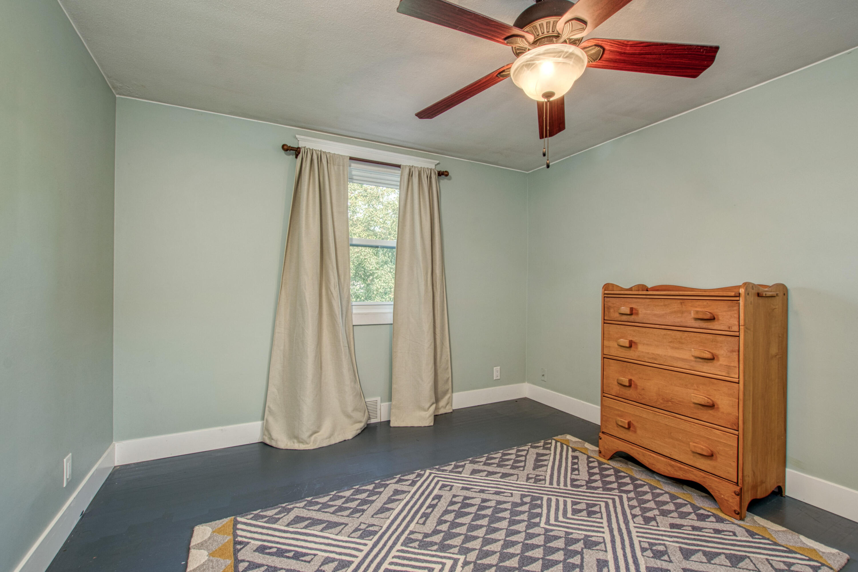 Photo 23 of 40 of 2017 Chesaning Drive SE house