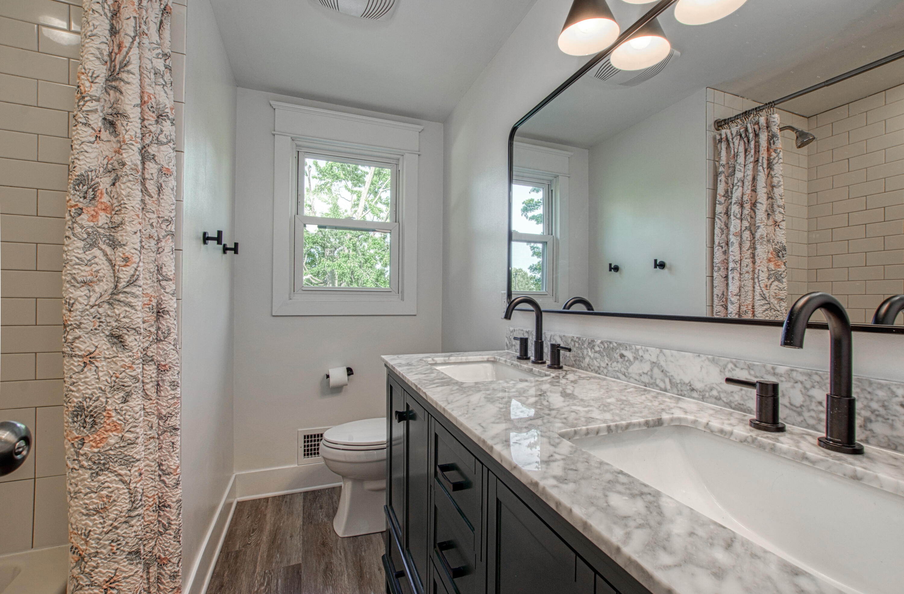 Photo 29 of 40 of 2017 Chesaning Drive SE house
