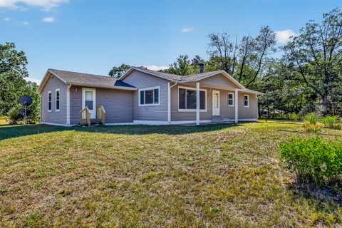 Photo of 2465 E Arthur Road, Rothbury, MI 49452 (MLS # 26044903)