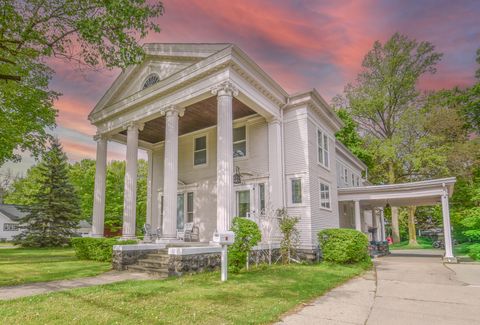 Photo of 163 Marshall Street, Coldwater, MI 49036 (MLS # 26021841)