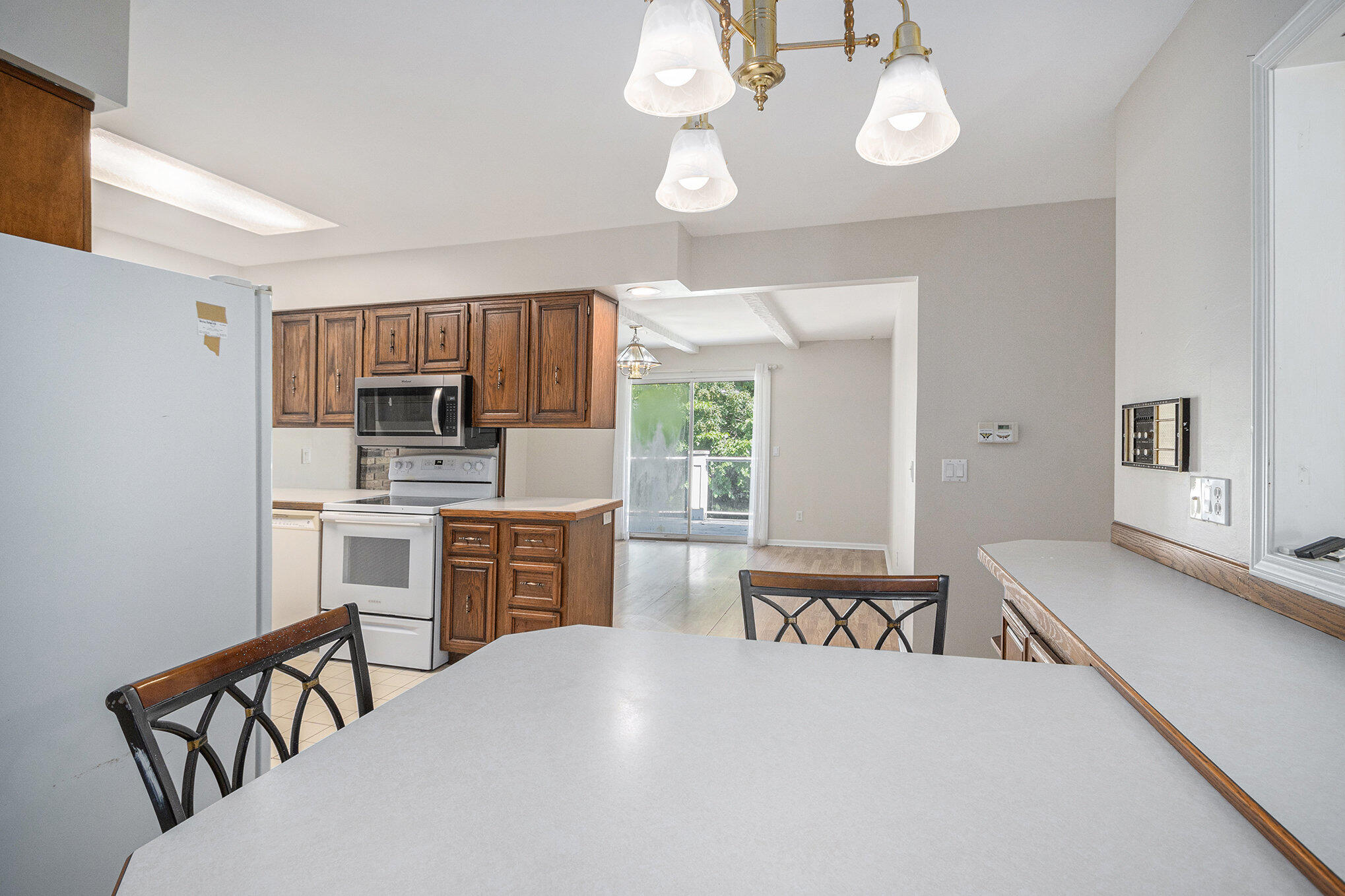 Richland, Michigan 49083, United States, 4 Bedrooms Bedrooms, ,4 BathroomsBathrooms,Residential,Active,194336