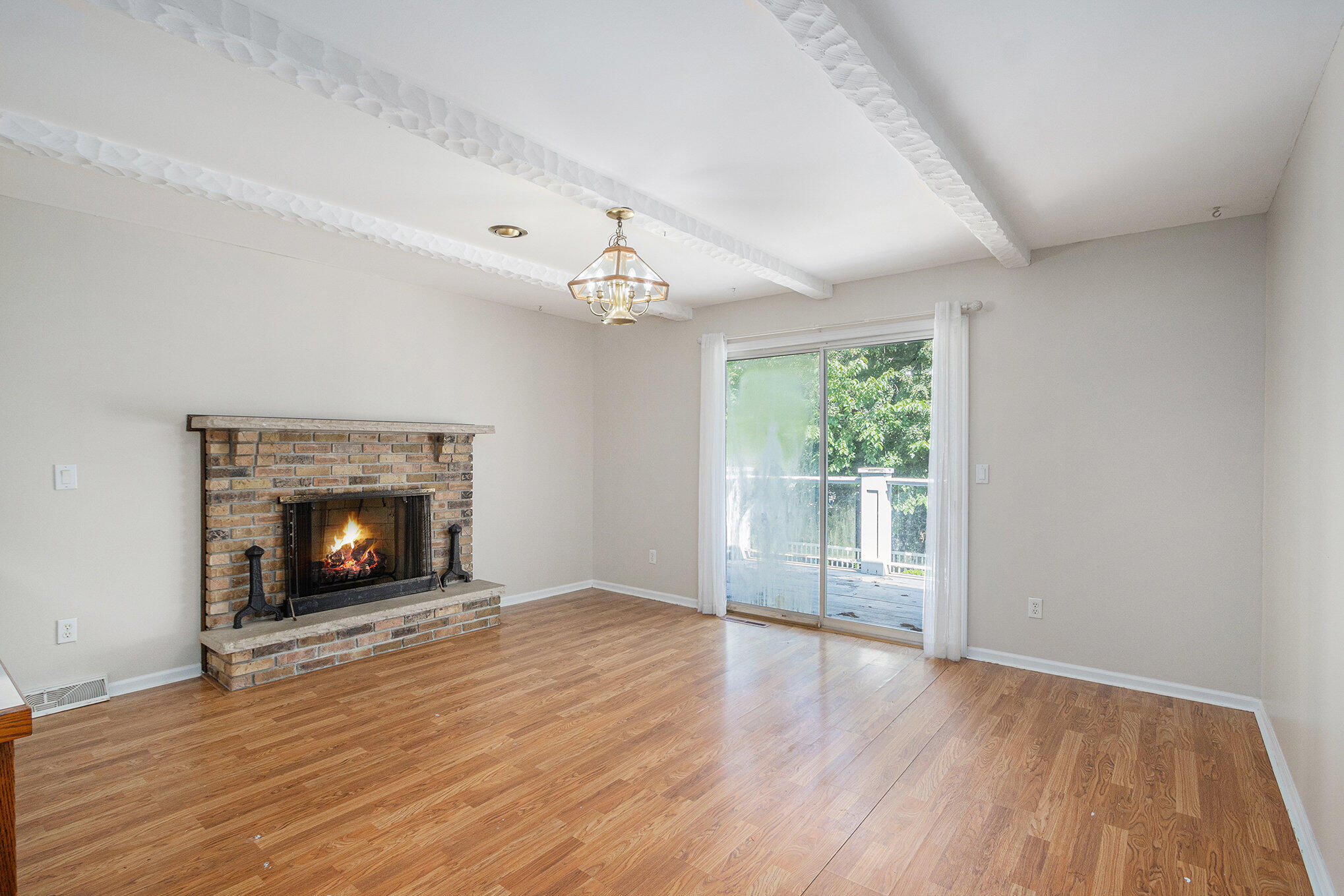 Richland, Michigan 49083, United States, 4 Bedrooms Bedrooms, ,4 BathroomsBathrooms,Residential,Active,194336