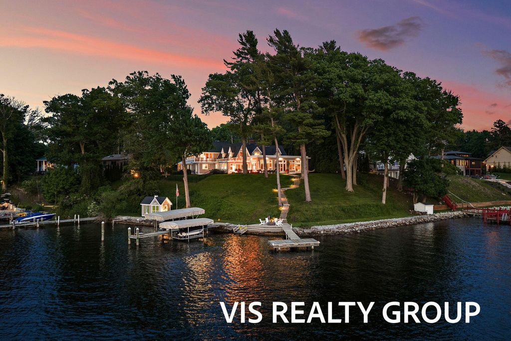 Photo of 15780 Bittersweet Lane, Spring Lake, MI 49456 (MLS # 26026530)