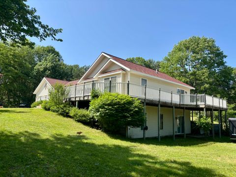 Photo of 5094 Samerdar Drive, Onekama, MI 49675 (MLS # 25051060)