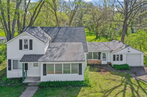 21248 Randall Street Farmington MI 48336