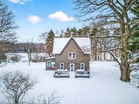 Photo of 7107 W Webster Road, Montague, MI 49437 (MLS # 26004448)