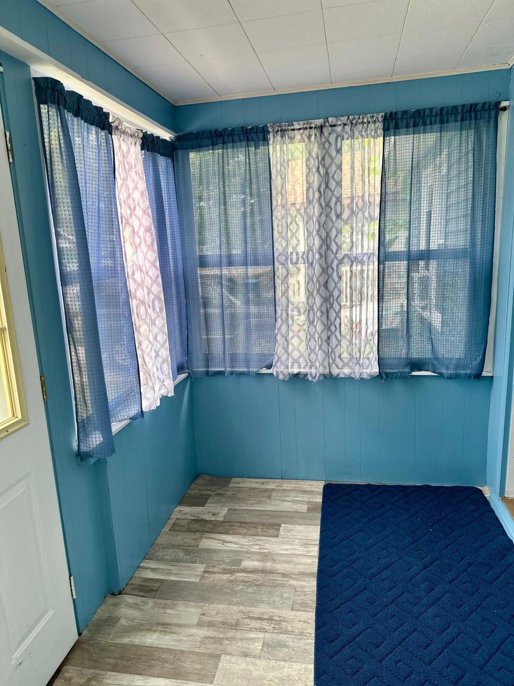 Photo of 1071 Kampenga Avenue, Muskegon, MI 49442 (MLS # 25047495)