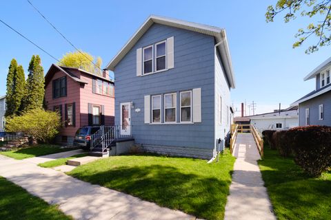 Photo of 19 Clay Street, Manistee, MI 49660 (MLS # 26020741)