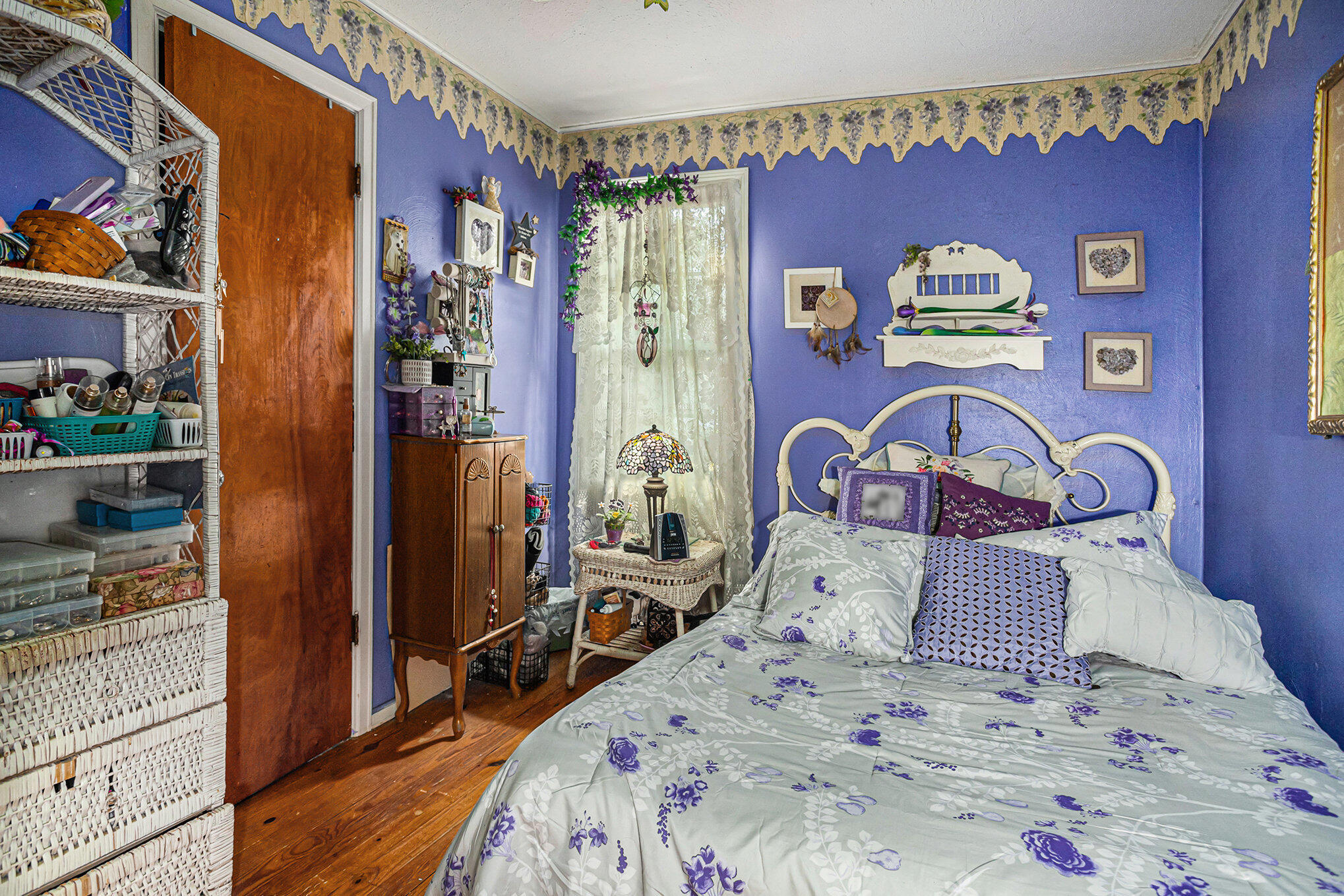 Springfield, Michigan 49037, United States, 2 Bedrooms Bedrooms, ,1 BathroomBathrooms,Residential,Active,212958