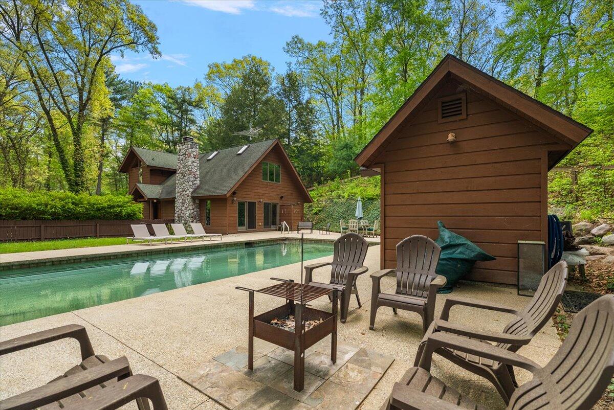 5765 Wildwood Drive
