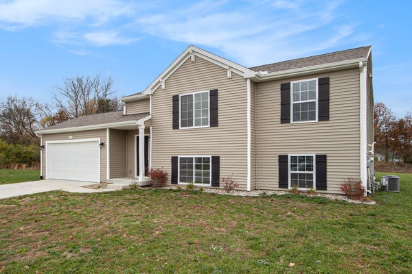 52011 PULVER RD, THREE RIVERS, MI 49093 - Image d837b0241b6746861e4e4fb552d5ecb5/1168757481