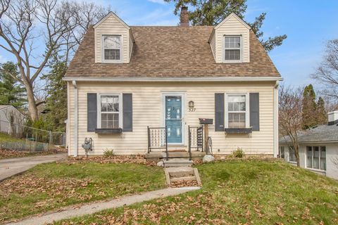 327 Westwood Avenue, Ann Arbor, MI 48103 - MLS#: 25015374