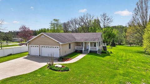 Photo of 334 Marion Street, Jackson, MI 49203 (MLS # 26019066)