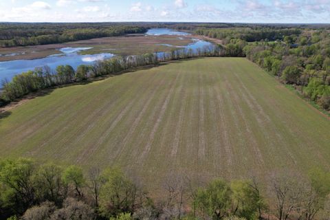 Photo of VL Hubbard Road, Hanover, MI 49241 (MLS # 26019068)
