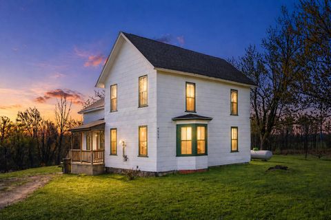 Photo of 6555 N Coloma Road, Coloma, MI 49038 (MLS # 26017449)