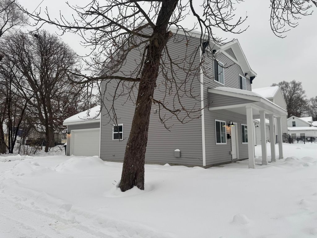Photo of 1352 6th Street, Muskegon, MI 49441 (MLS # 25061505)
