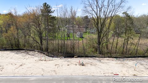 Photo of 3052 Arbor Creek Avenue SE, Kentwood, MI 49512 (MLS # 26017238)