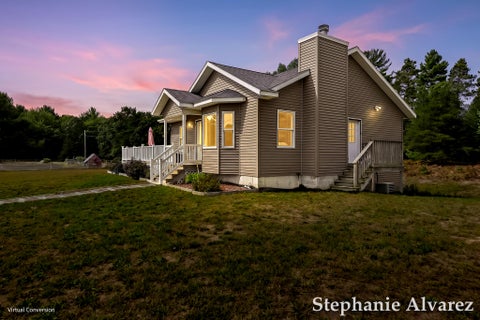 Photo of 8616 S 72nd Avenue, Montague, MI 49437 (MLS # 26050167)