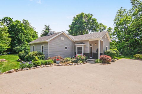 Photo for 520 Wolverine Street