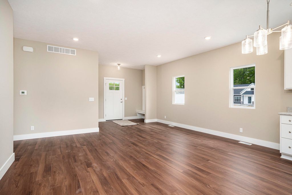 Photo of 2471 Gray Wolf Way, Muskegon, MI 49444 (MLS # 25061246)