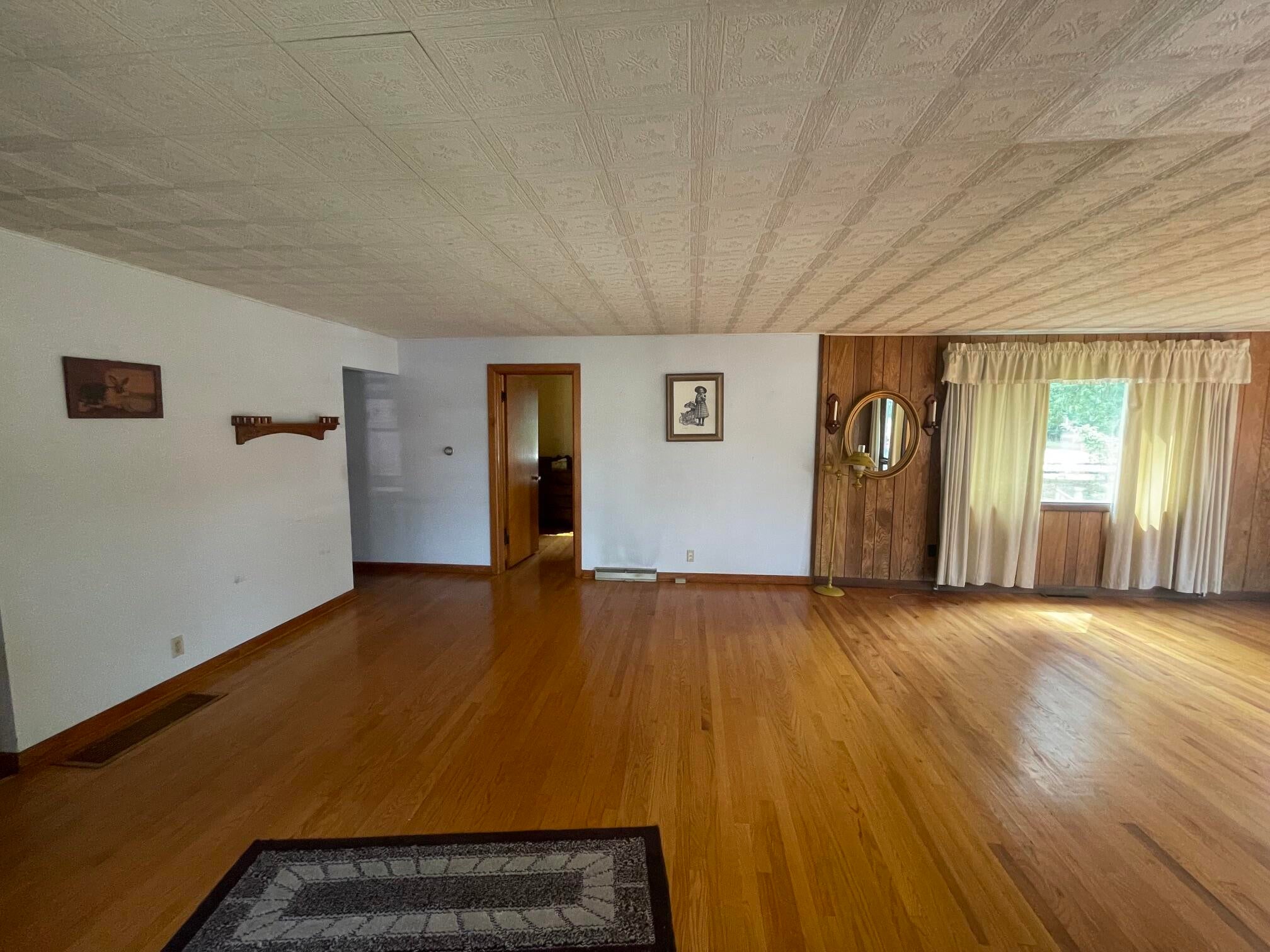 Listing 15