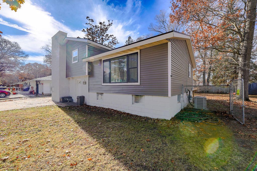 Photo of 1325 Sumac Street, Muskegon, MI 49445 (MLS # 25058947)