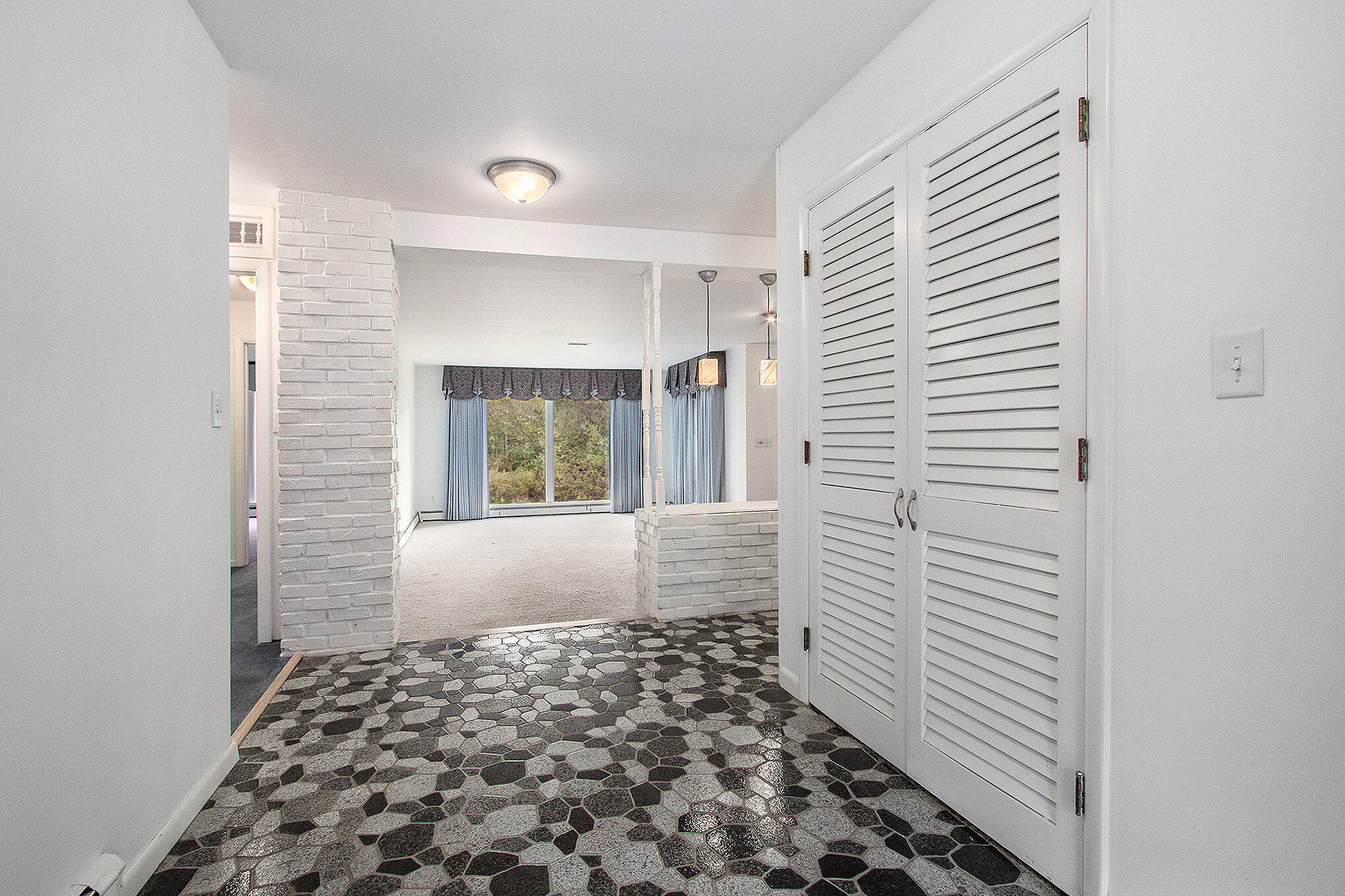 70506 Sunrise Drive