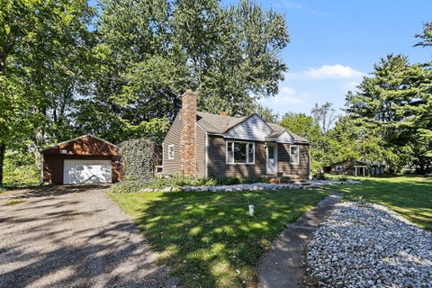 Photo for 15886 Kellogg School Road