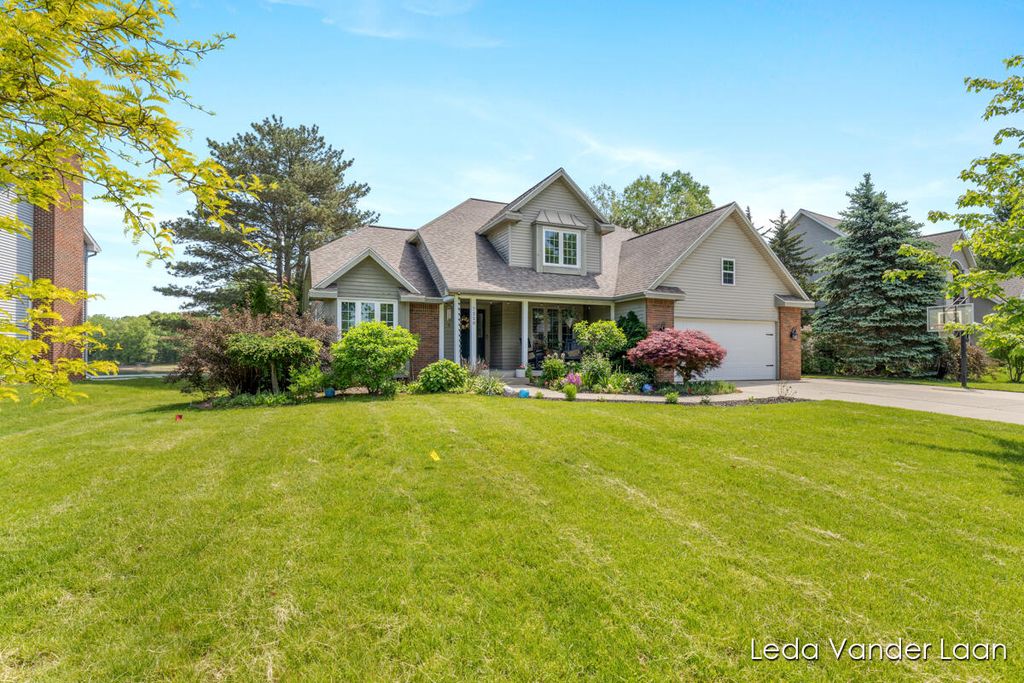 Photo of 7250 Loma Linda Drive NE, Rockford, MI 49341 (MLS # 26025339)