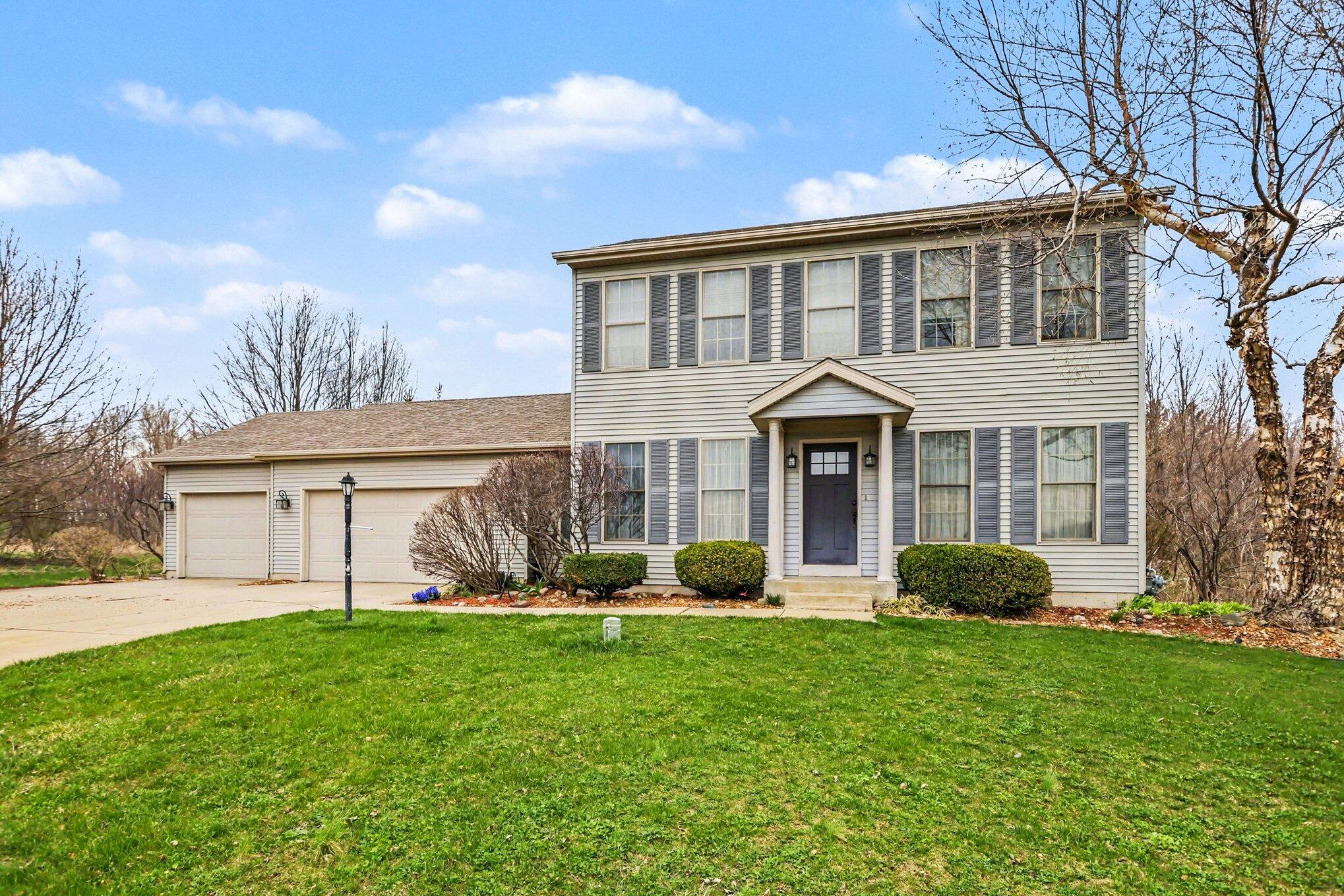 2233 Suncrest Breeze