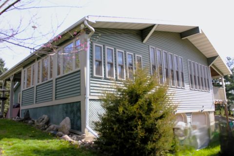 Photo of 10299 Frost Road, Portland, MI 48875 (MLS # 26018816)