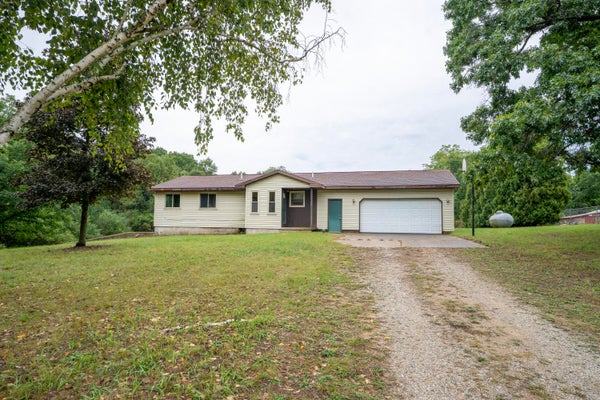 12344 PODUNK AVE NE, GREENVILLE, MI 48838 - Image dc7a17901c901832a5cc2d8527dc8d9a/3851314491